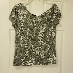 Short sleeve top